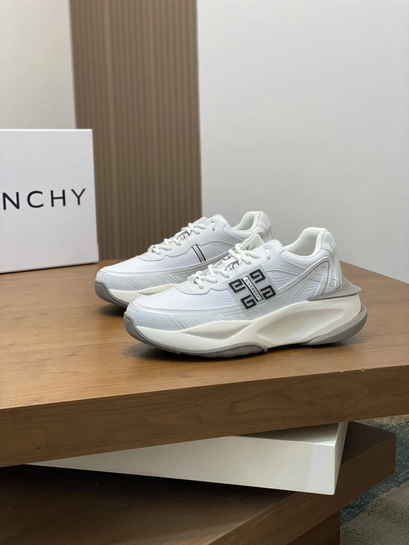 Efficient Gxvxnchy Sneakers 153291