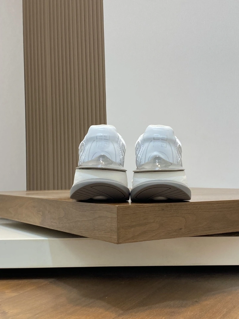 Efficient Gxvxnchy Sneakers 153291