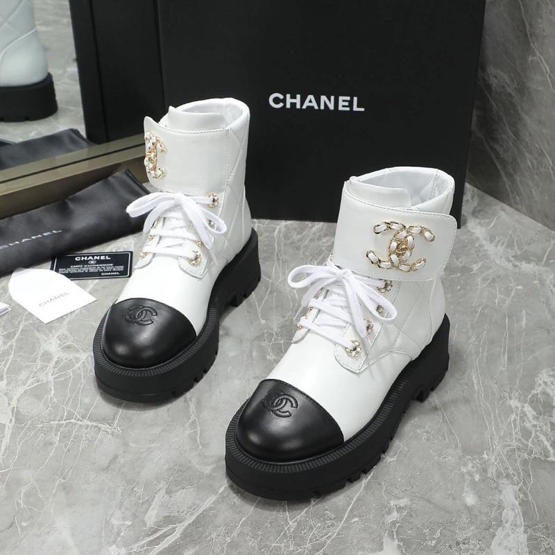 Classic Chxnxl Boots 125148