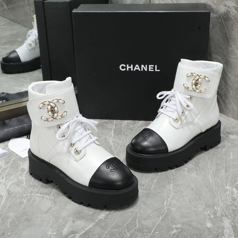Classic Chxnxl Boots 125148