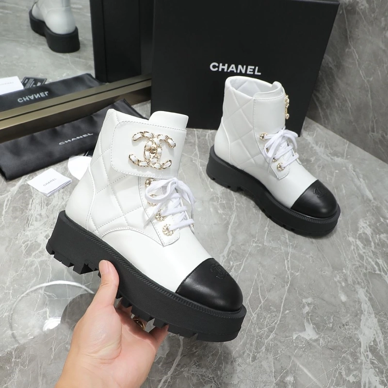 Classic Chxnxl Boots 125148