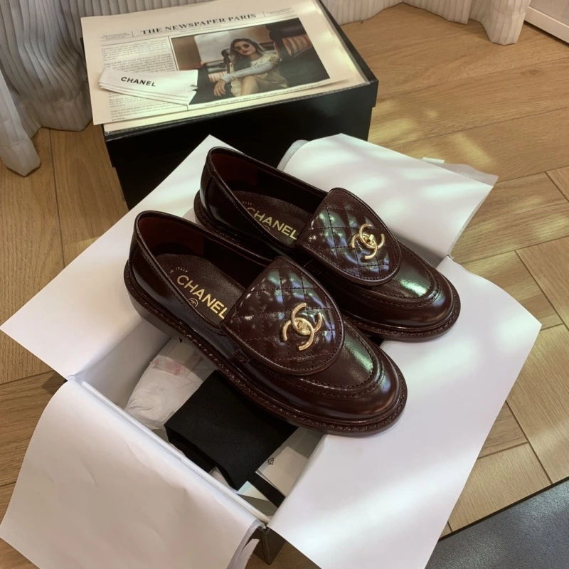 Sleek Chxnxl Leather Shoes 124465