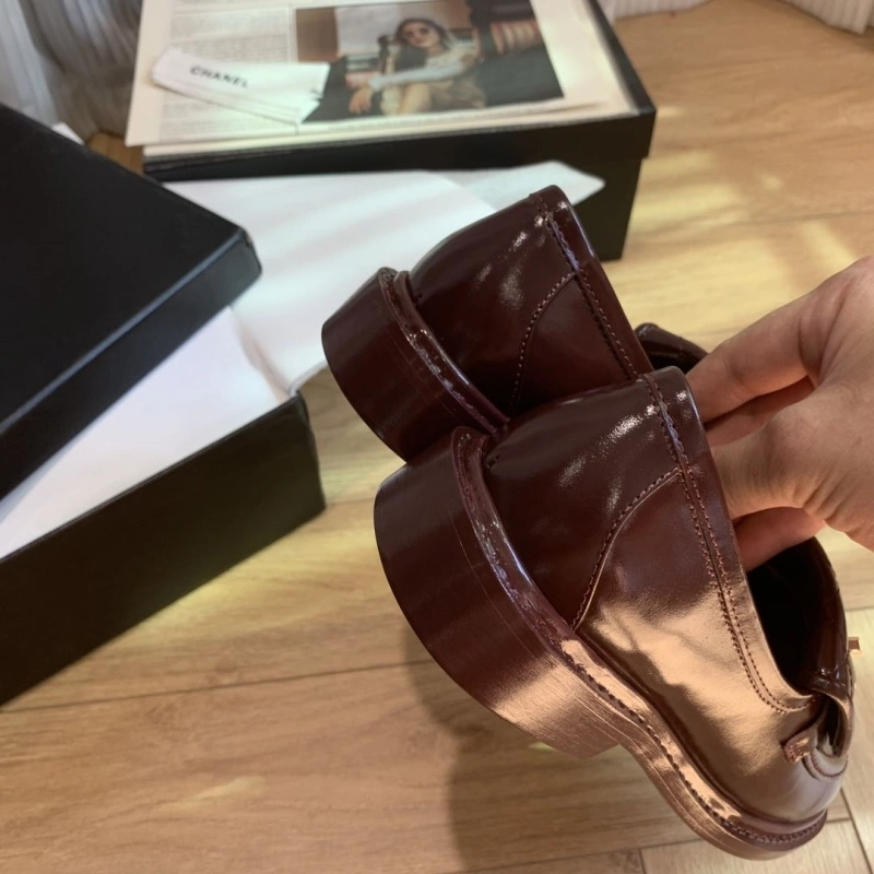 Sleek Chxnxl Leather Shoes 124465