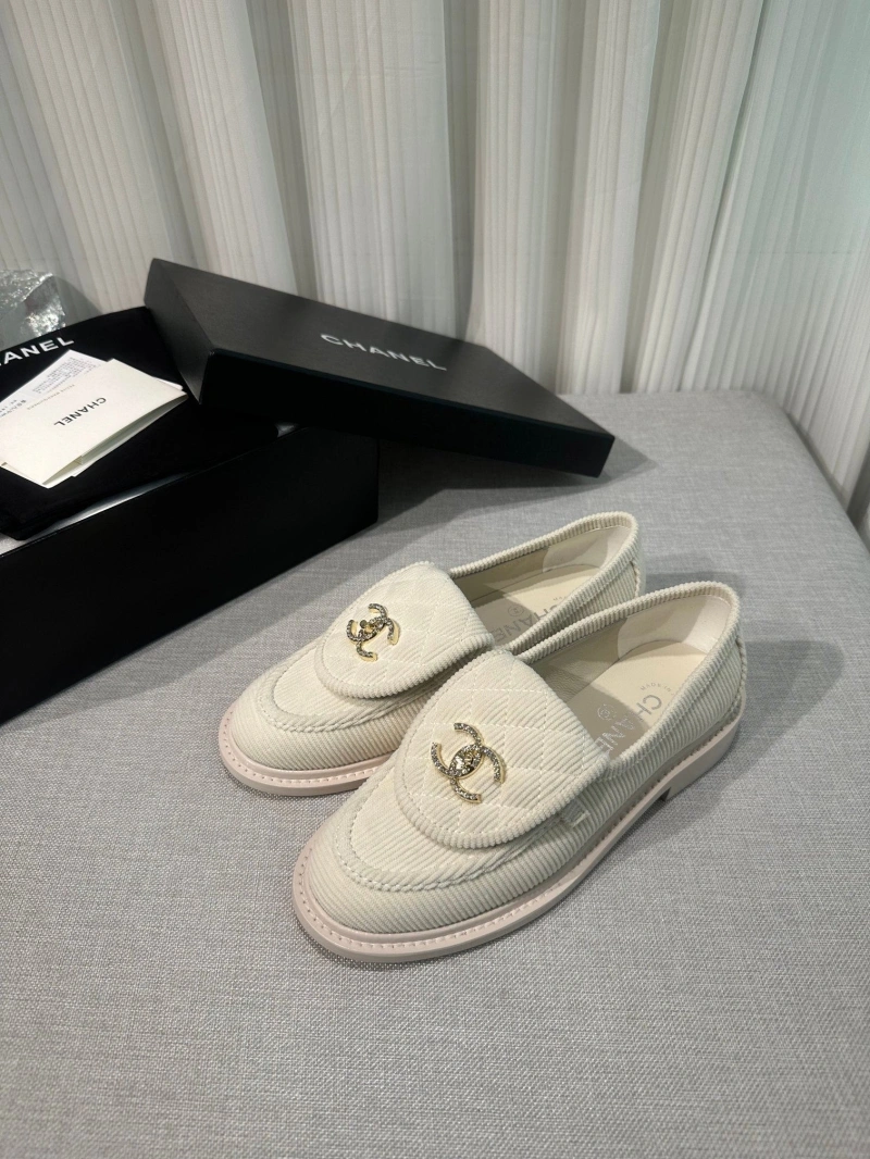 Soft Chxnxl Leather Shoes 124457