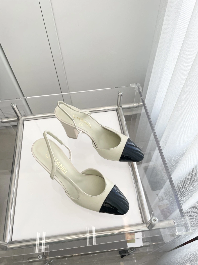 Reliable Chxnxl Sandals 124254