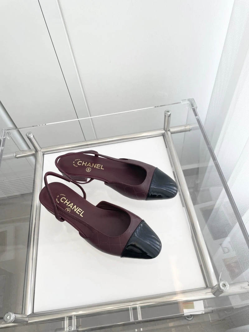 Reliable Chxnxl Sandals 124255