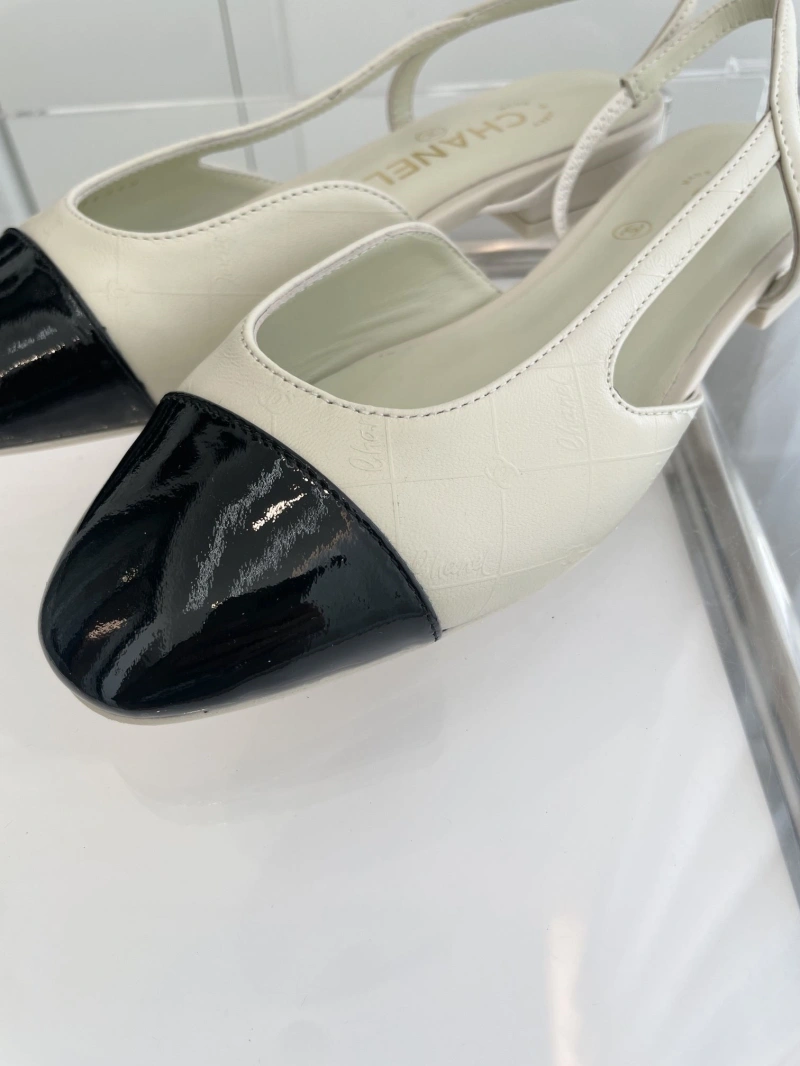 SportInspired Chxnxl Sandals 124243