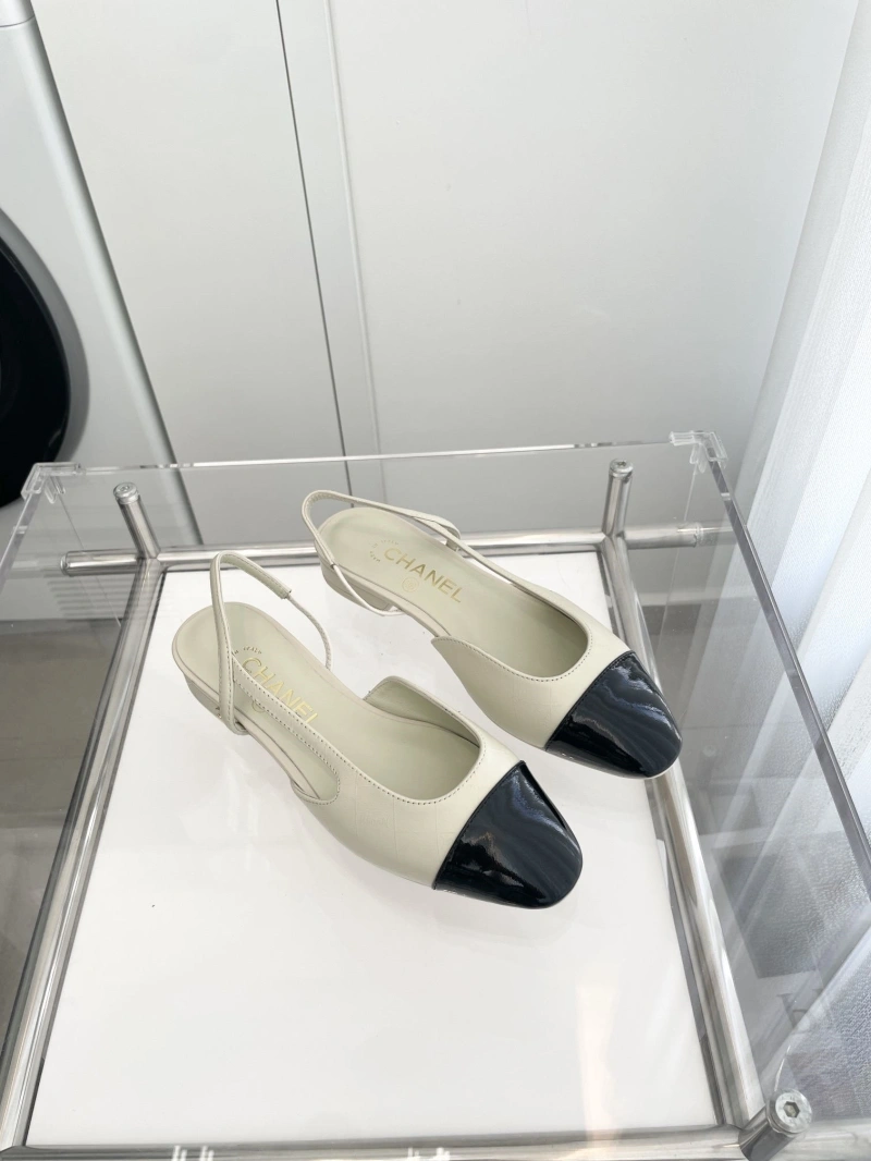 SportInspired Chxnxl Sandals 124243