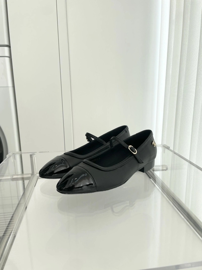 Minimalist Chxnxl Sandals 124257