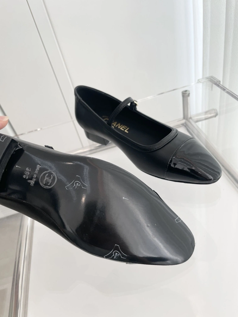 Minimalist Chxnxl Sandals 124257
