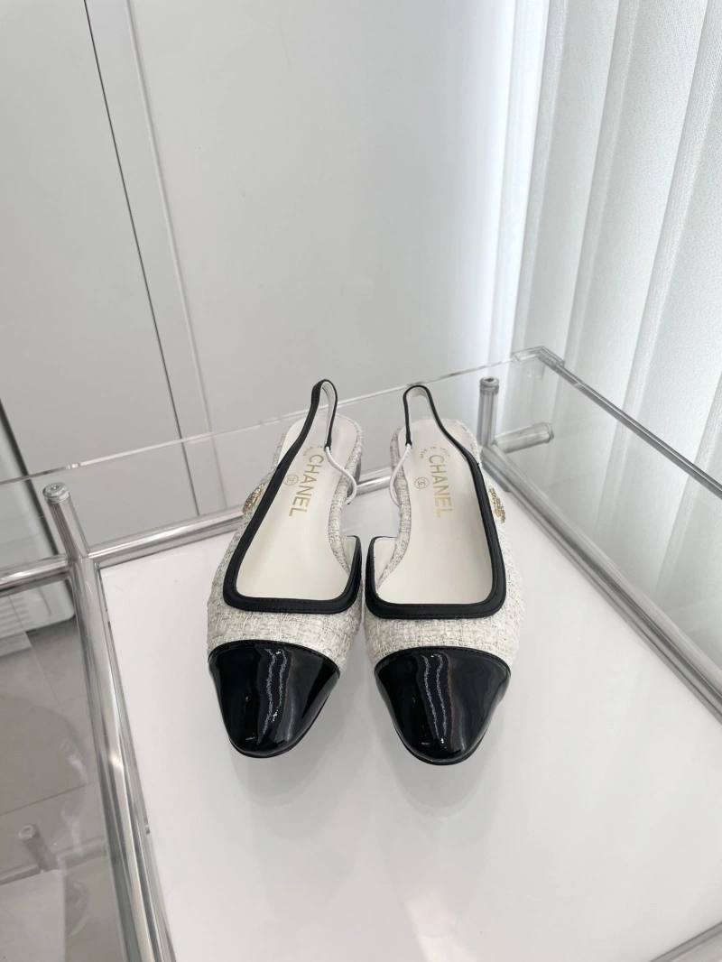 Flexible Chxnxl Sandals 124231