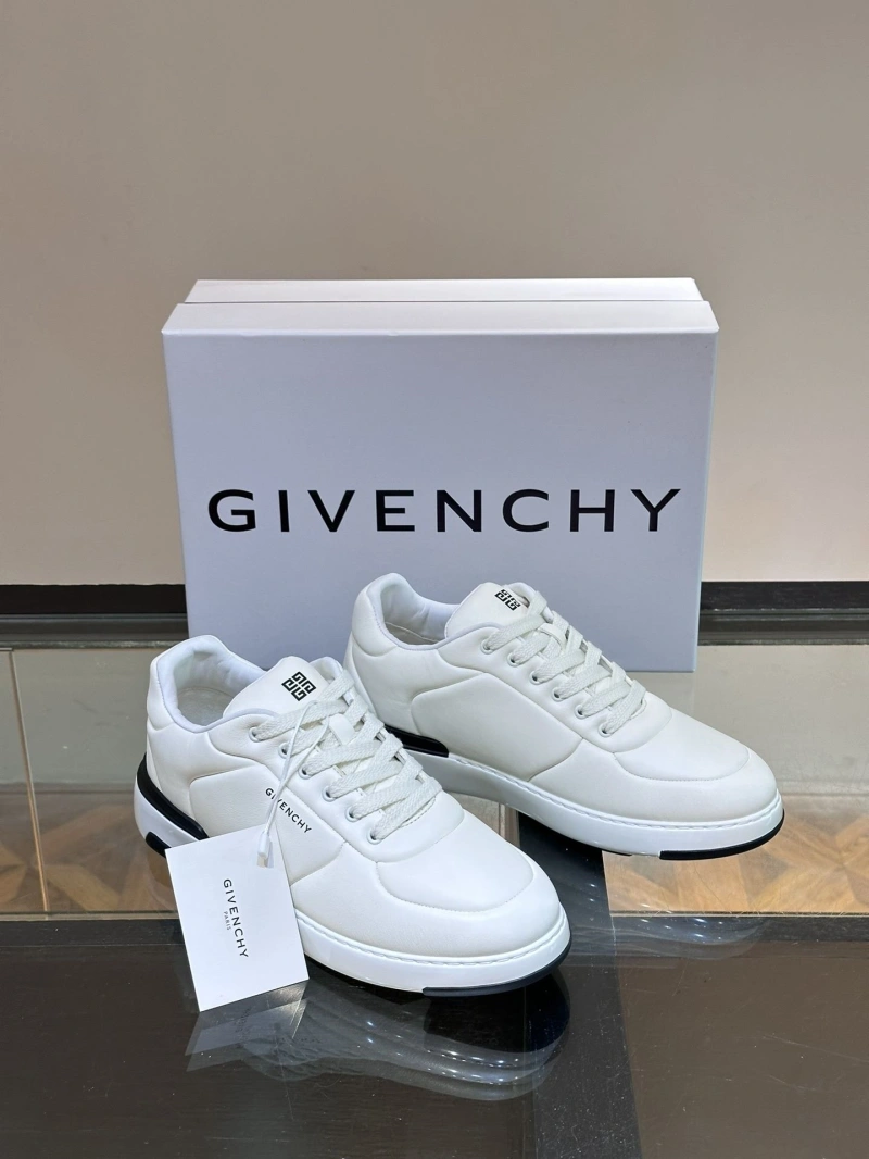 Gxvxnchy Sneakers StreetReady 153299