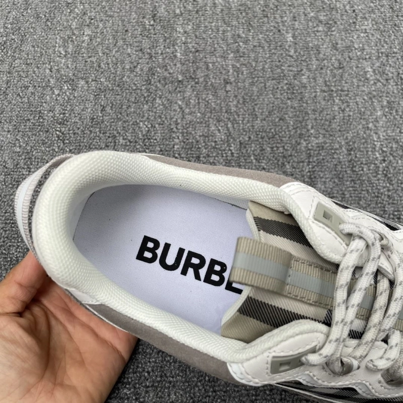 ModernLook Bxrbxrry Sneakers 115067