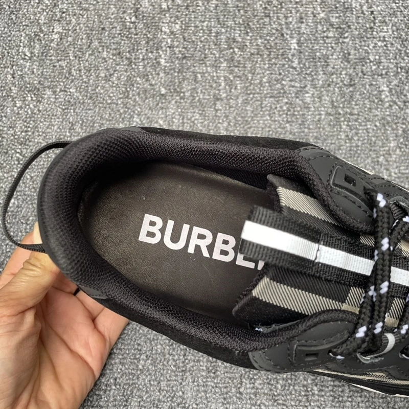Bxrbxrry Sneakers Sophisticated 115066