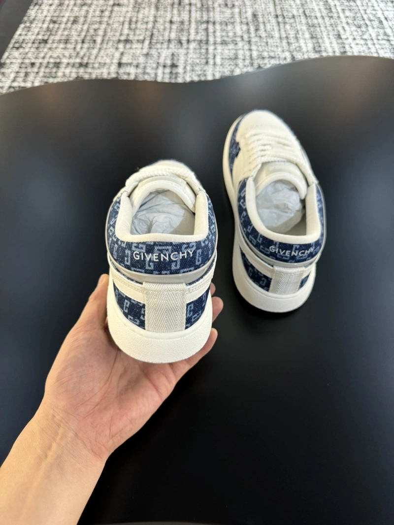 Gxvxnchy Sneakers StreetReady 153280