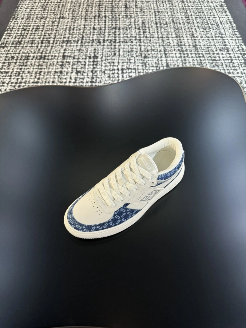 Gxvxnchy Sneakers StreetReady 153280