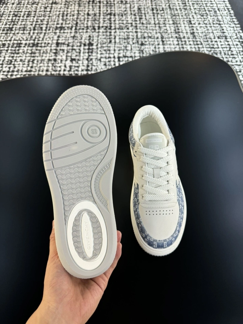 Gxvxnchy Sneakers SmartChoice 153286