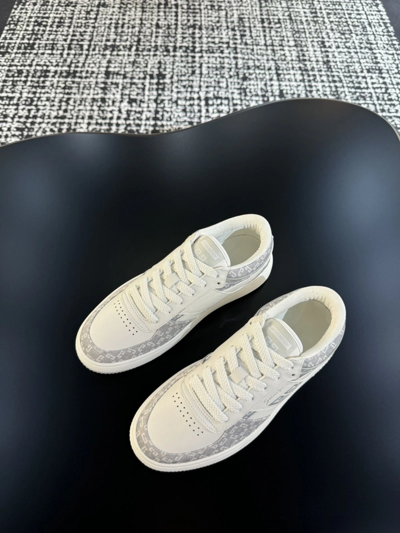 Gxvxnchy Sneakers ModernLook 153276