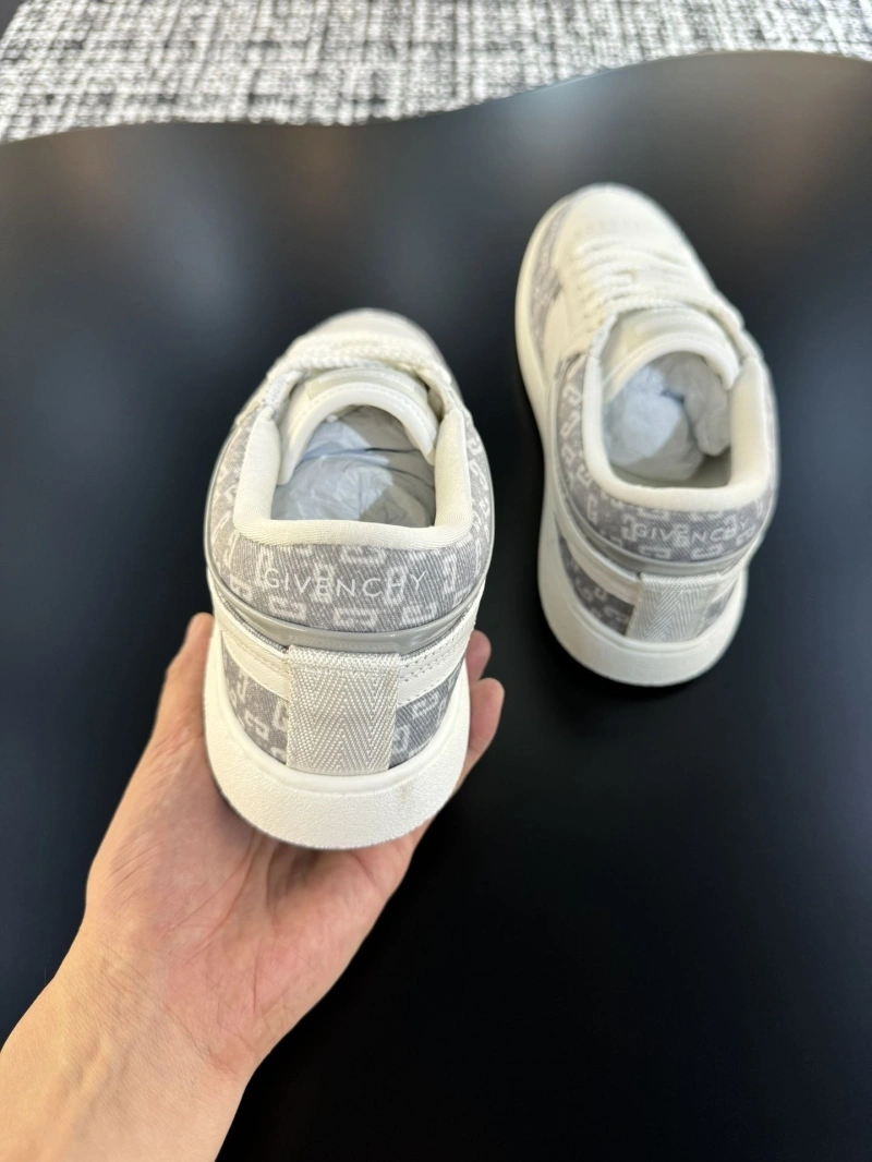Gxvxnchy Sneakers ModernLook 153276