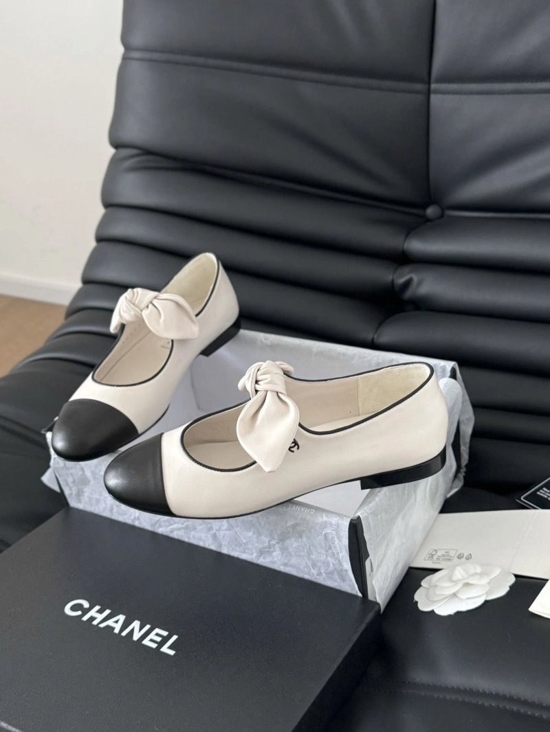 Fashionable Chxnxl Flat Shoes 124607
