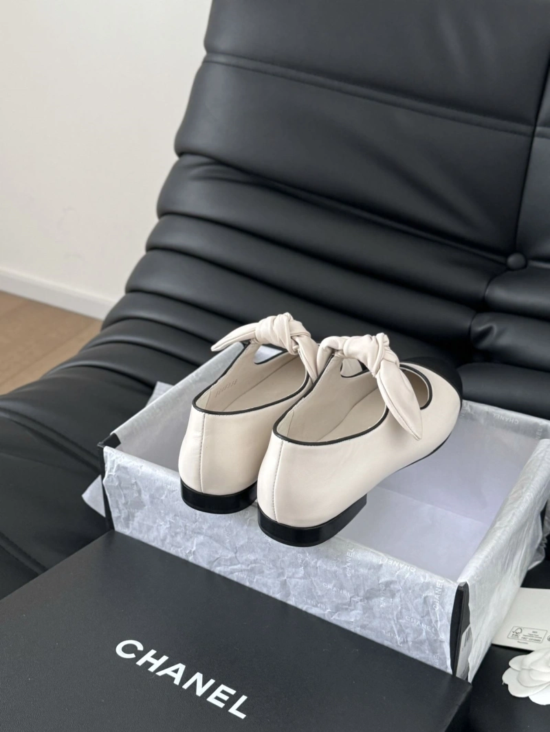 Fashionable Chxnxl Flat Shoes 124607
