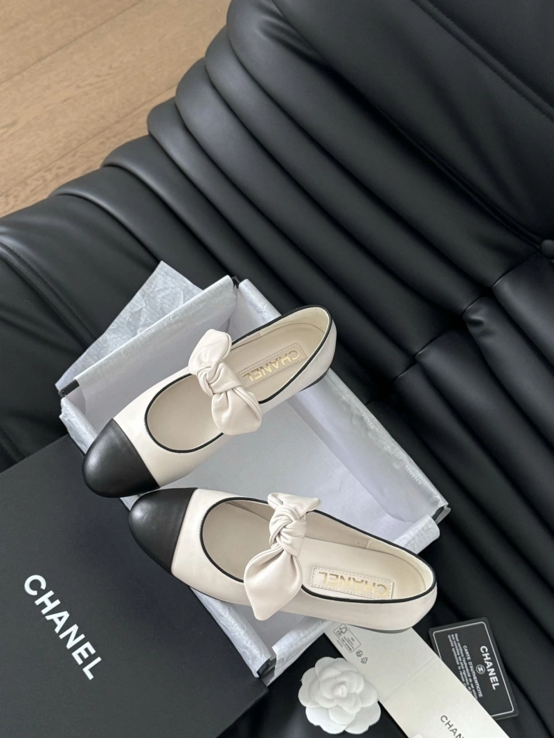 Fashionable Chxnxl Flat Shoes 124607