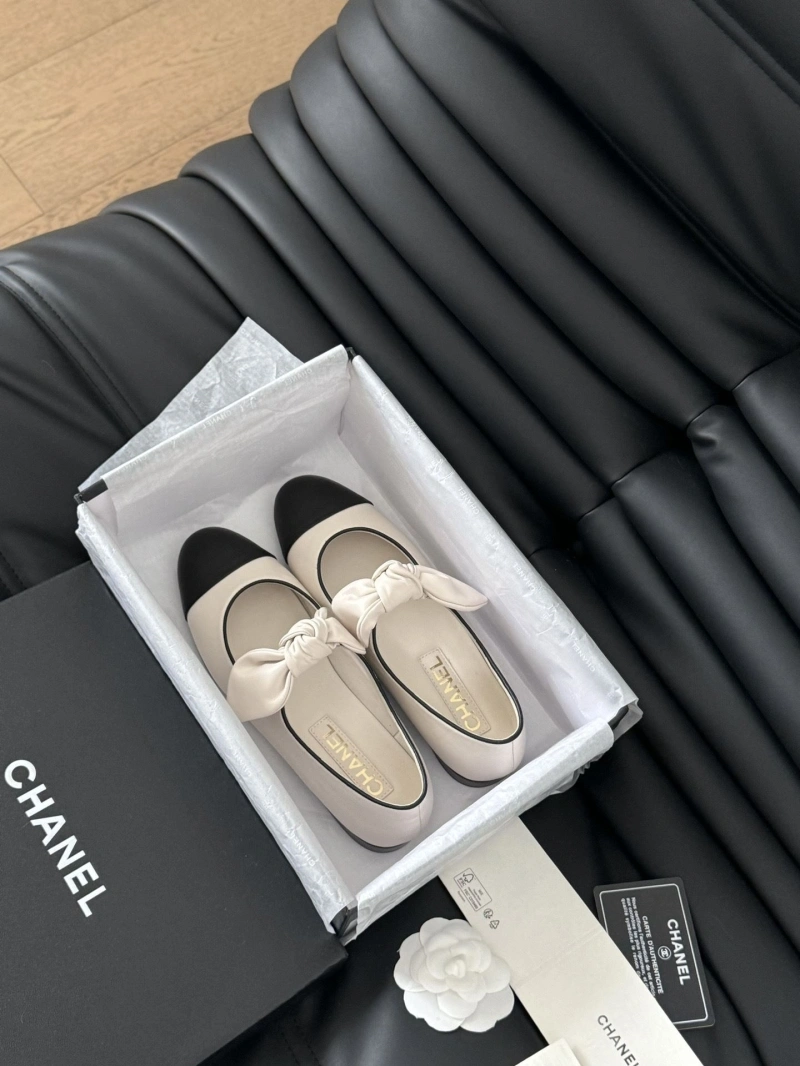 Fashionable Chxnxl Flat Shoes 124607