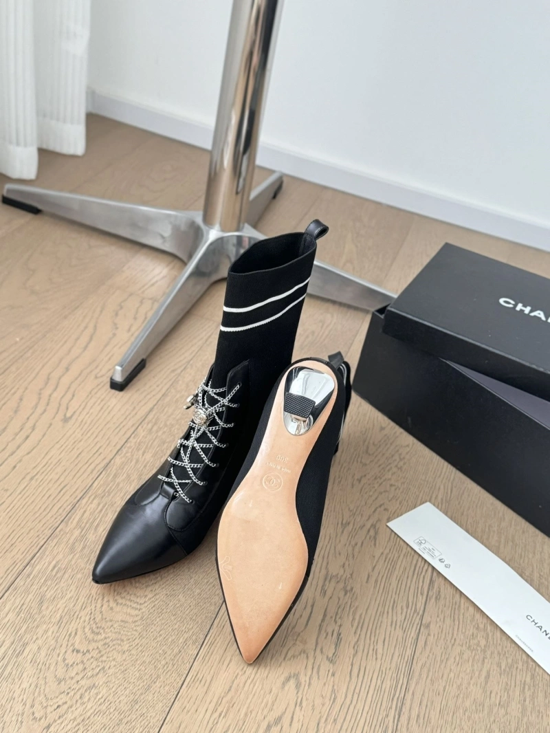 Trendy Chxnxl Boots 125126