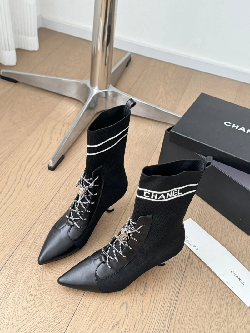 Trendy Chxnxl Boots 125126