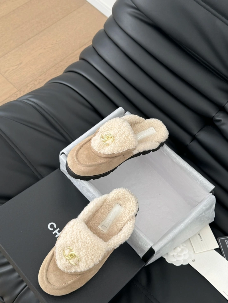 Chxnxl Slippers Bold 124120