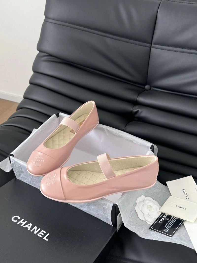 Bright Chxnxl Flat Shoes 124597