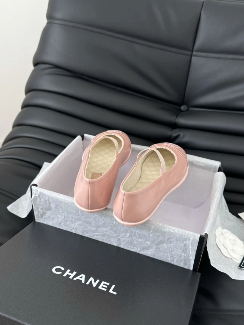 Bright Chxnxl Flat Shoes 124597
