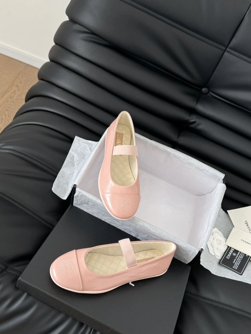 Bright Chxnxl Flat Shoes 124597