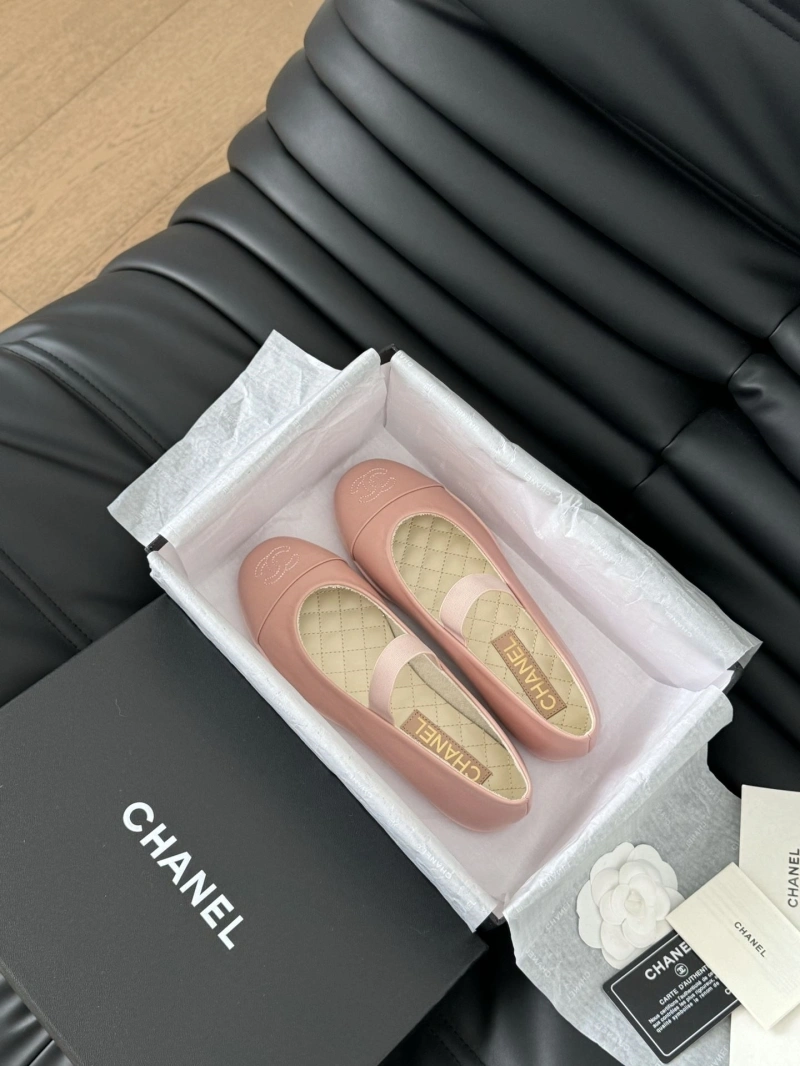 Bright Chxnxl Flat Shoes 124597