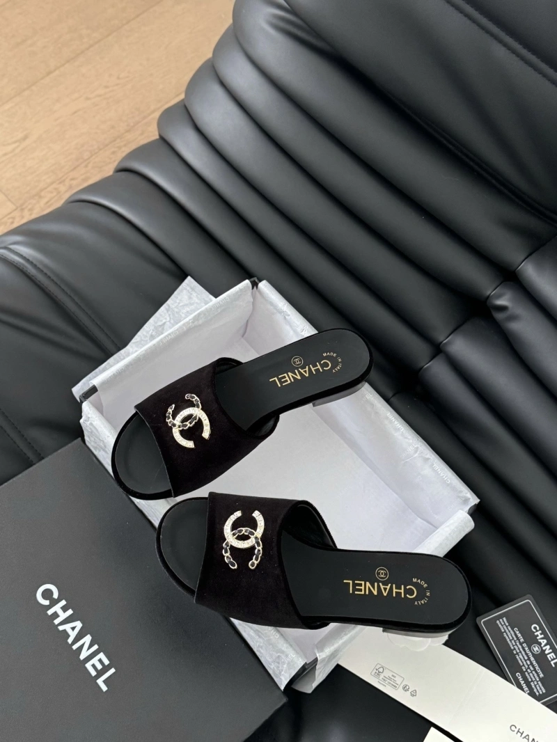 Sophisticated Chxnxl Slippers 124095