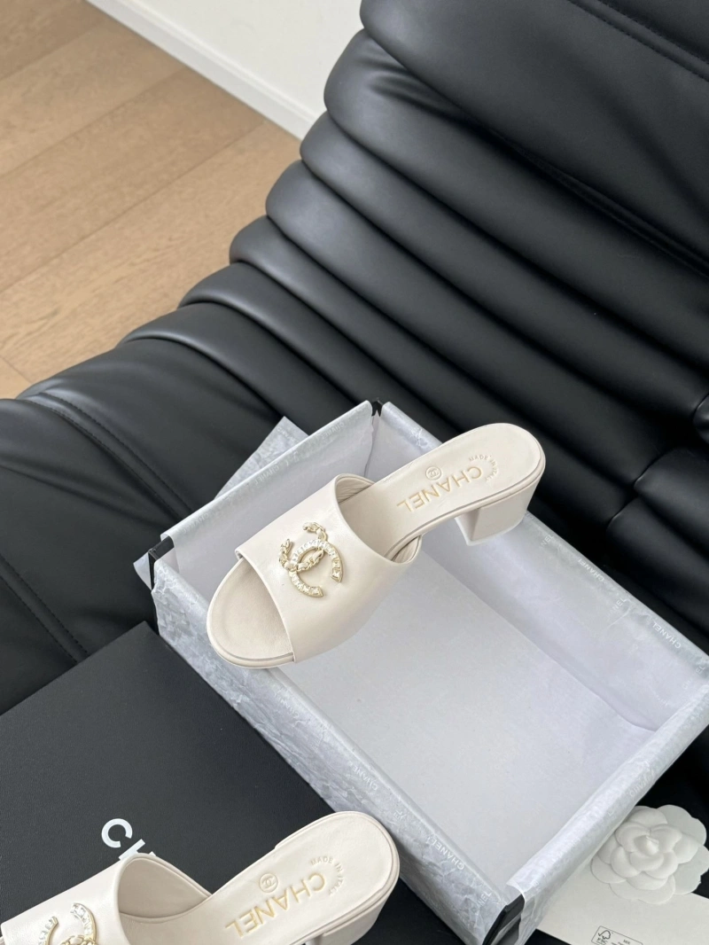 Chxnxl Slippers WellDesigned 124092
