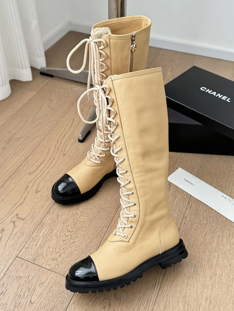 Versatile Chxnxl Boots 125112