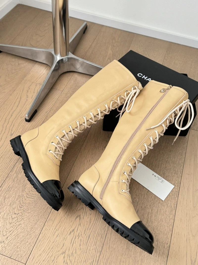 Versatile Chxnxl Boots 125112