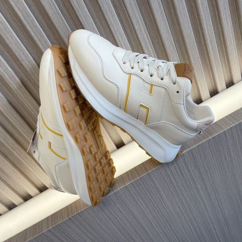 WellDesigned Hxgxn Sneakers 177315