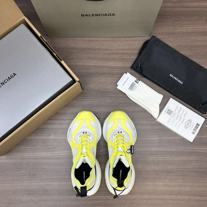 GoAnywhere Bxlxnciaga Sneakers 109570