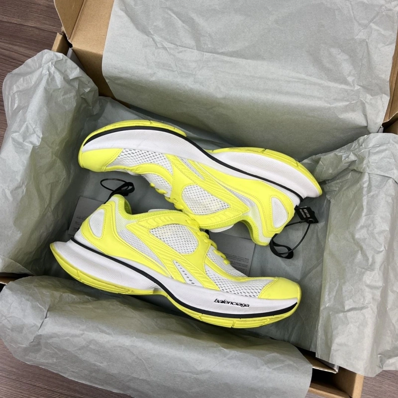GoAnywhere Bxlxnciaga Sneakers 109570