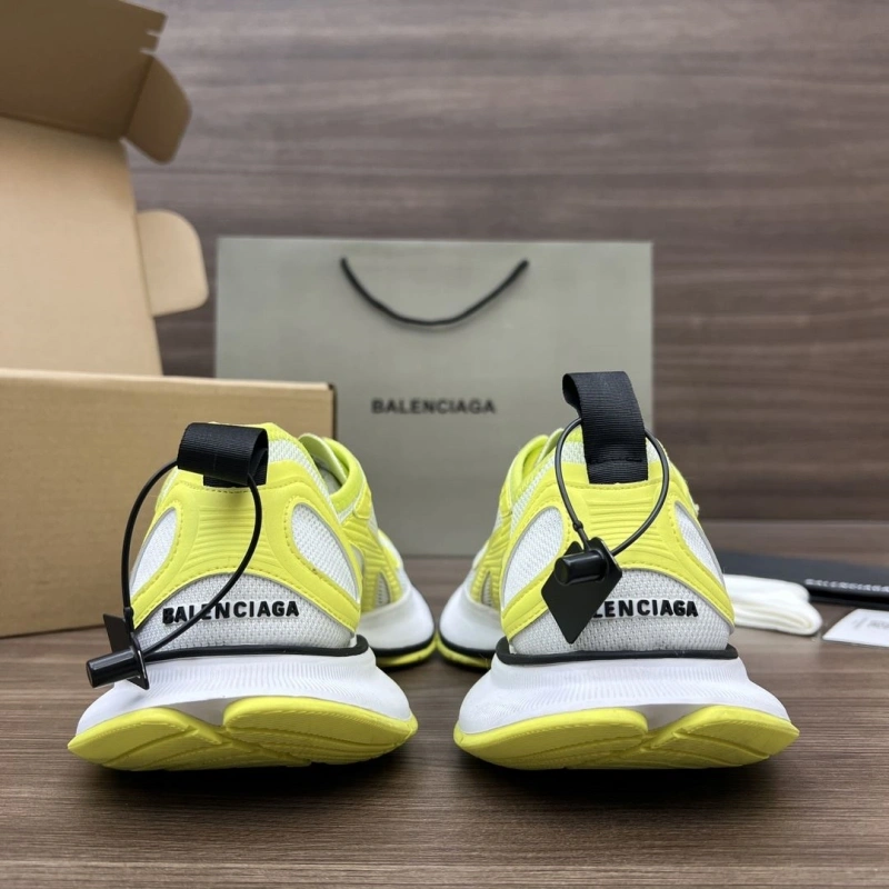 GoAnywhere Bxlxnciaga Sneakers 109570