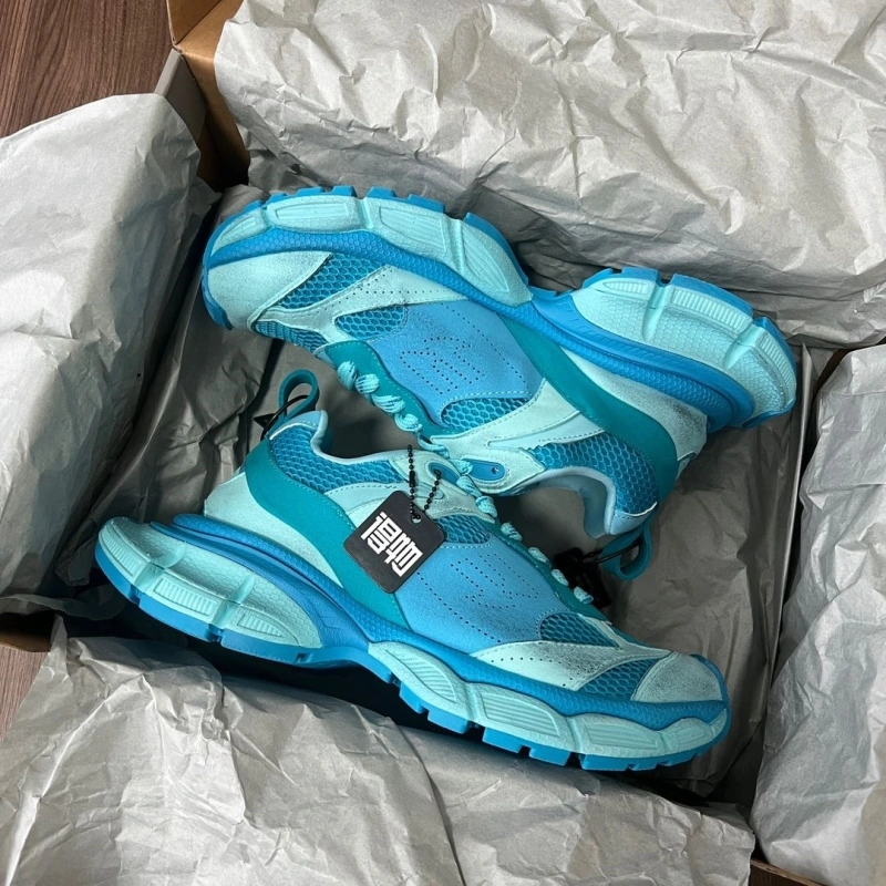 Bxlxnciaga Sneakers Vibrant 109543