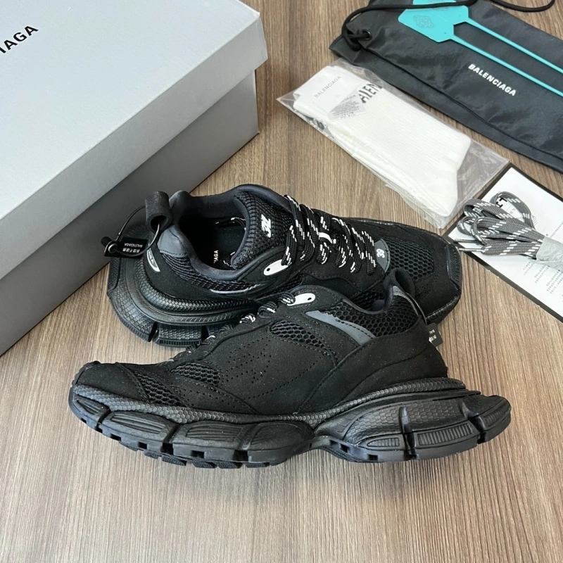 StreetReady Bxlxnciaga Sneakers 109542