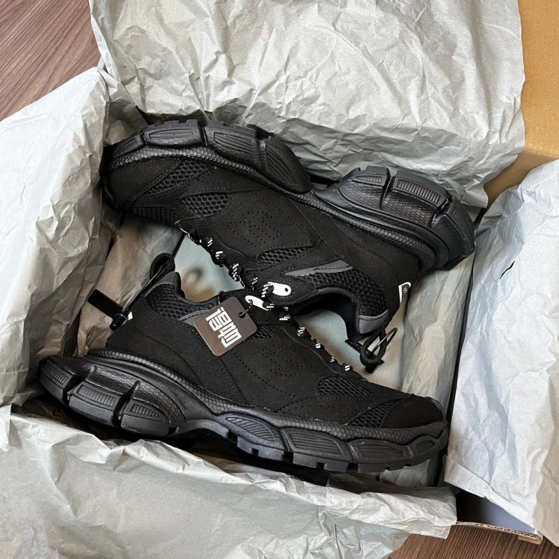 StreetReady Bxlxnciaga Sneakers 109542