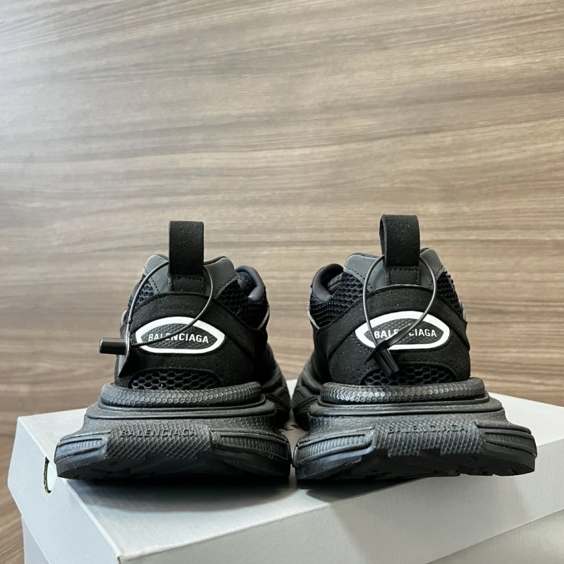 StreetReady Bxlxnciaga Sneakers 109542