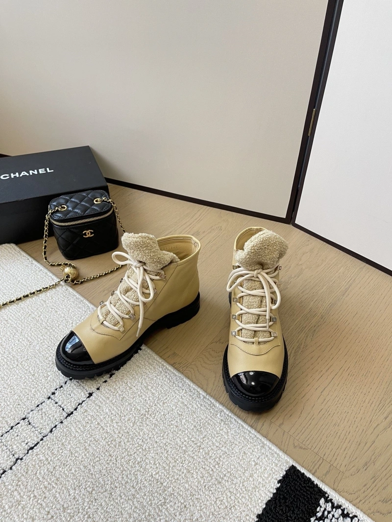 Classic Chxnxl Boots 125108
