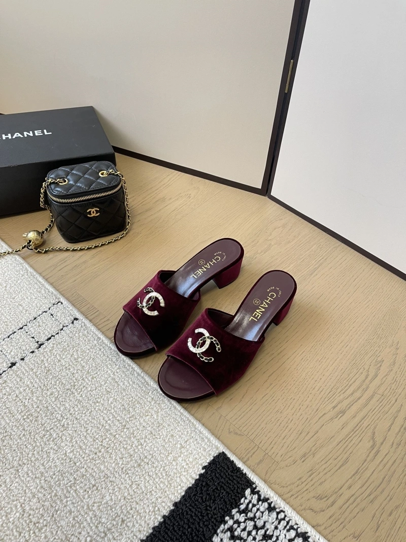 Chxnxl Slippers UrbanStyle 124082