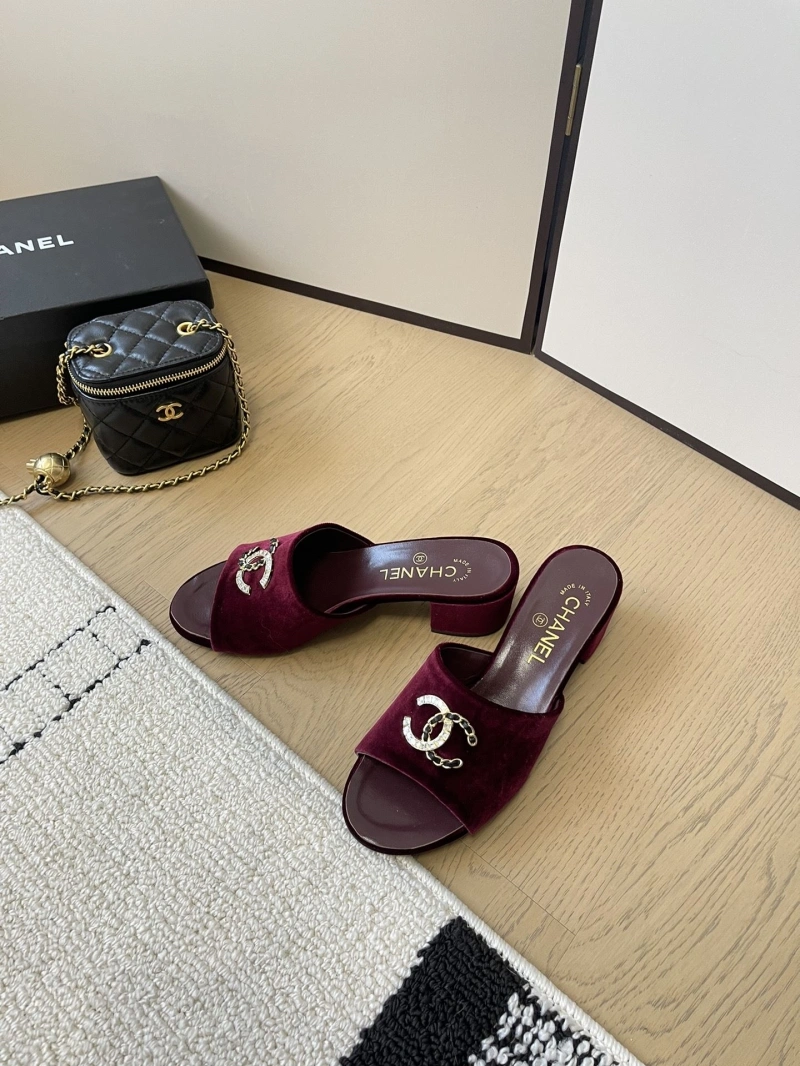 Chxnxl Slippers UrbanStyle 124082