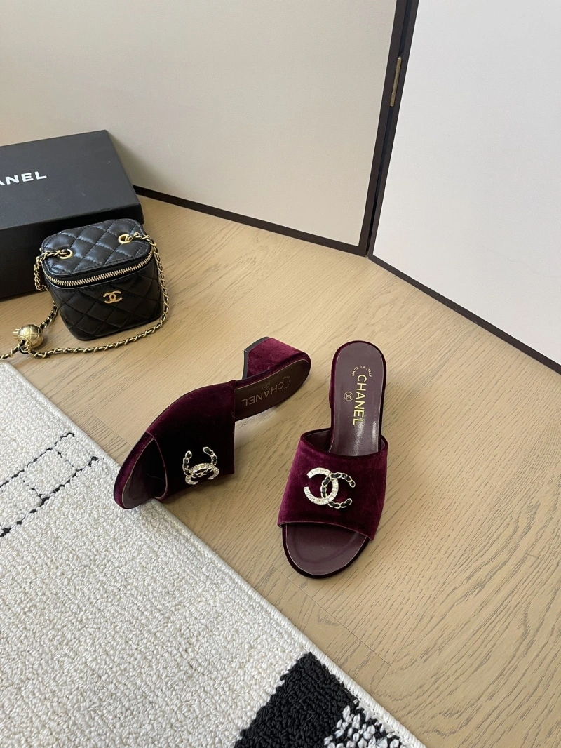 Chxnxl Slippers UrbanStyle 124082